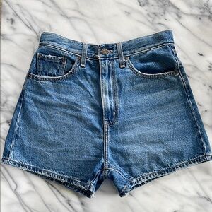 Levi’s High Loose Denim Shorts